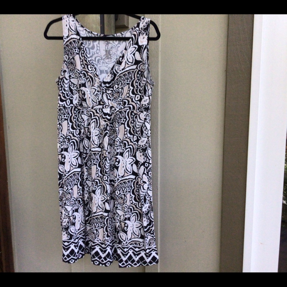 Beautiful, comfortable St. John’s Bay dress